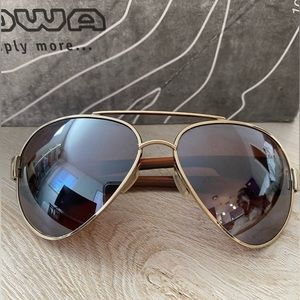 Women’s Costa Del Mar Polarized Aviators